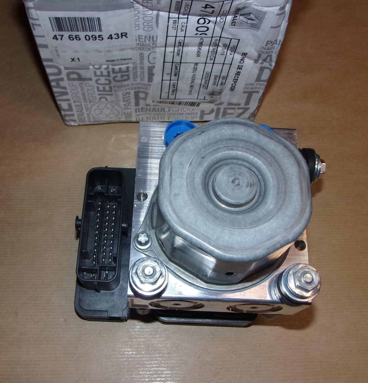 POMPE DE FREIN ABS RENAULT KADJAR 1.5DCI 476609543R.