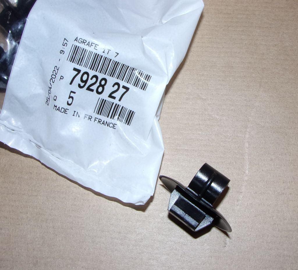AGRAFFE CAPOT CITROEN EVASION,PEUGEOT 206,806 7928.27 792827.