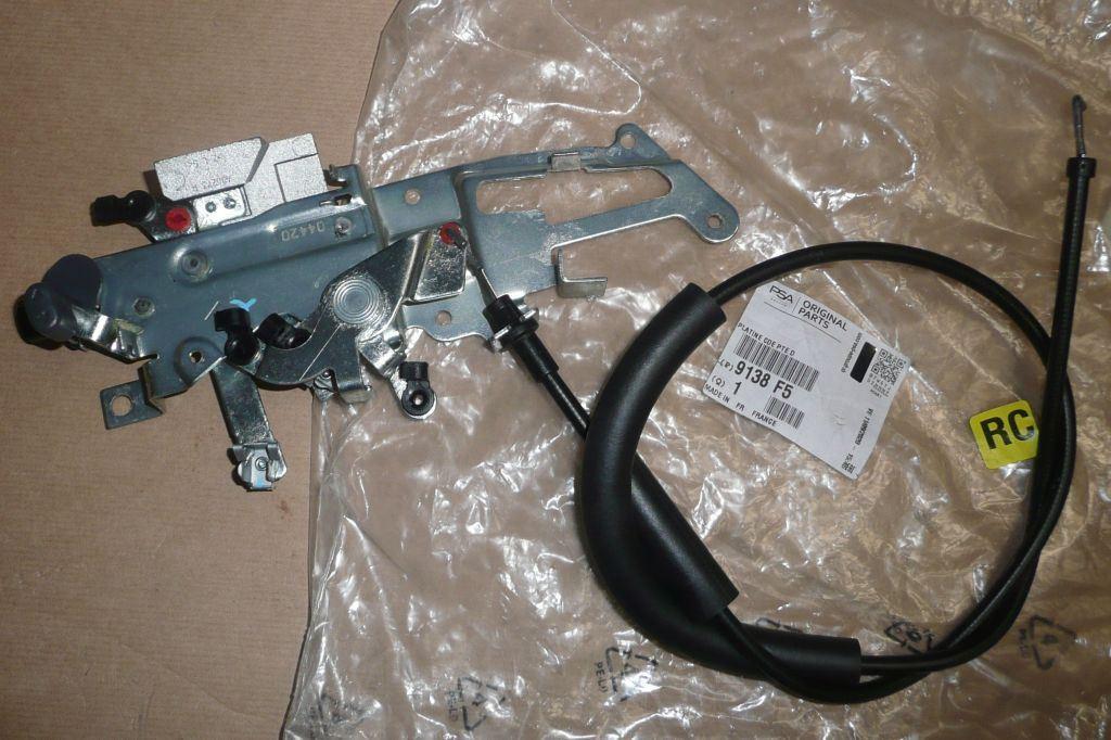 SERRURE DE PORTE COULISSANTE.CITROEN BERLINGO 9138.F5 9138F5.