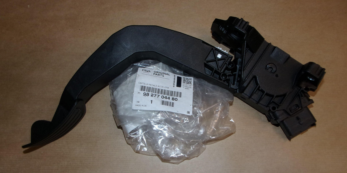 PEDALE D'ACCELERATEUR PEUGEOT 208 II,2008 II 9827704480.